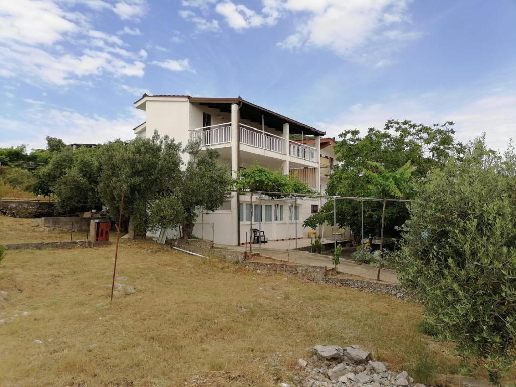 Apartments Bozo photo 1