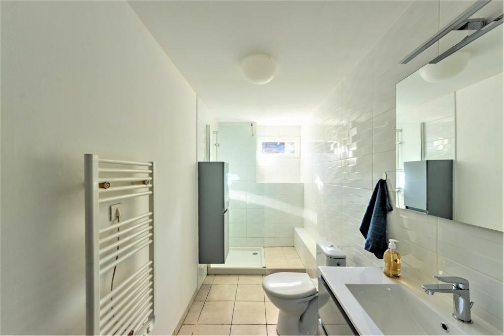 Maison des bains - 3 chambres - Jardin - Wifi photo 2