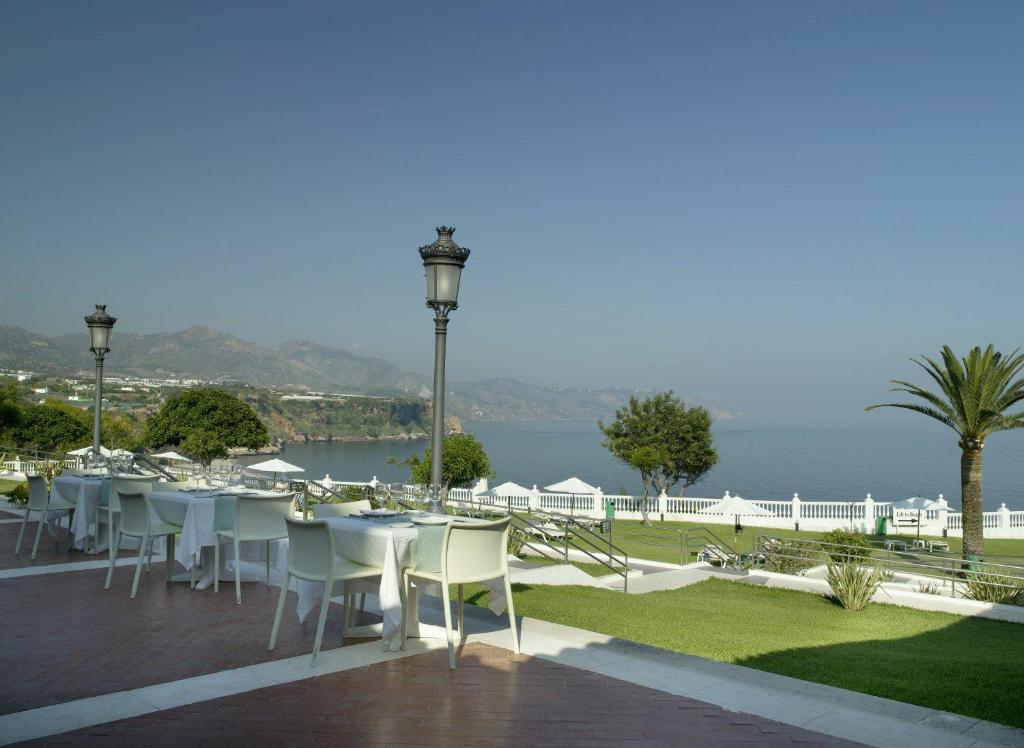 Parador de Nerja photo 2