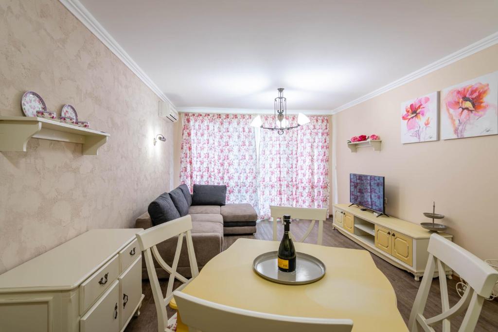 Provence Deluxe Apartment in Atia Resort photo 2