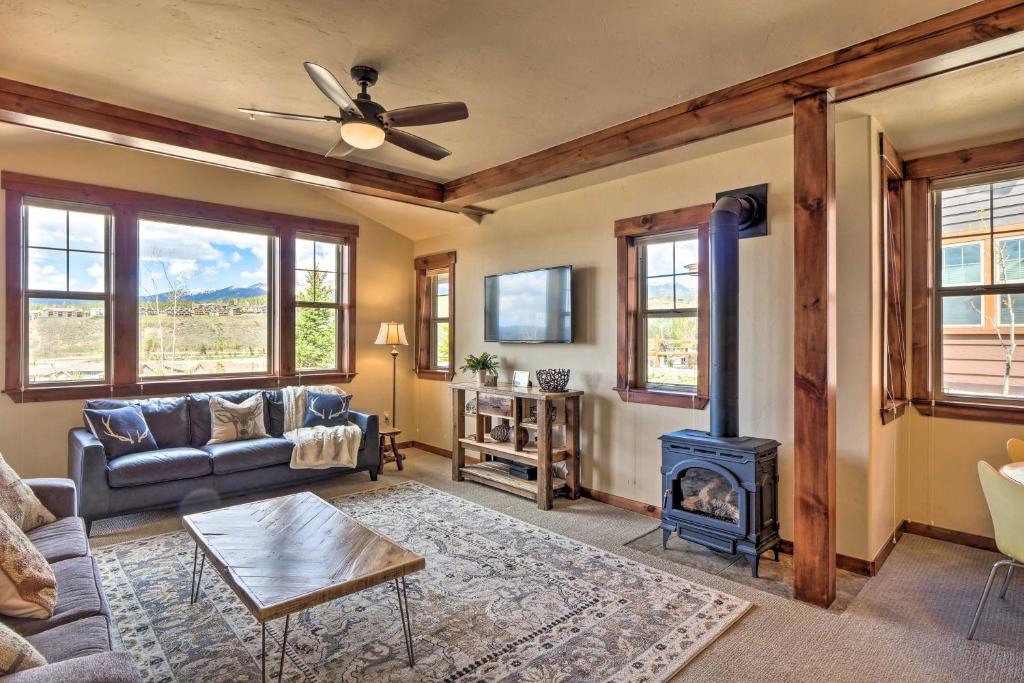 Fraser Condo with Views and Hot Tub Near Winter Park! photo 1