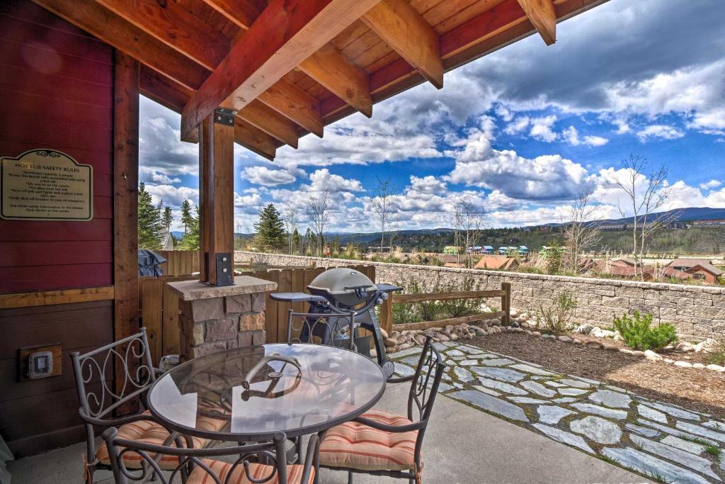 Fraser Condo with Views and Hot Tub Near Winter Park! photo 2