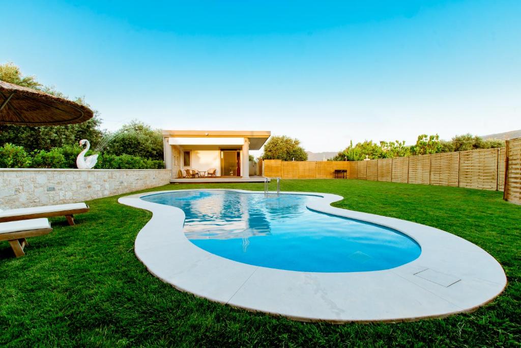 Chania Oasis with heated pool photo 1