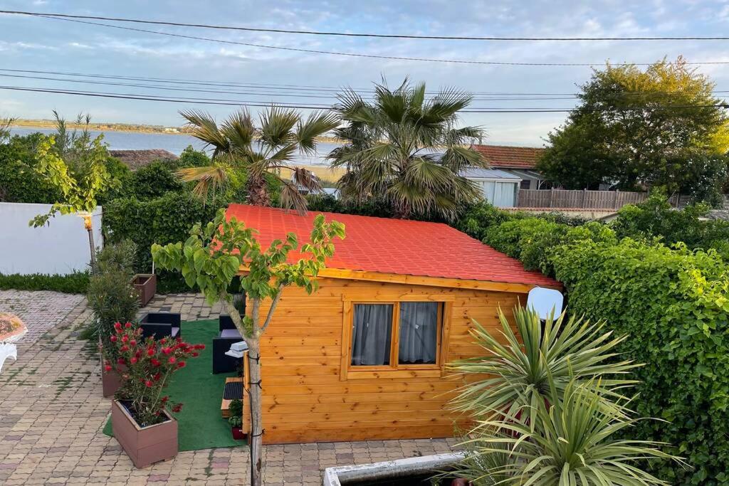 Chalet belle vue, jacuzzi, piscine, terrasse, climatisé
