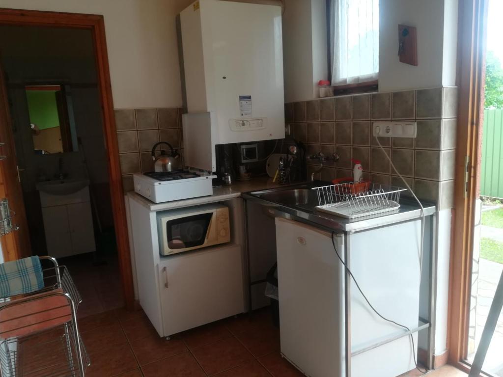 Апартаменты (Апартаменты с 2 спальнями на 1 этаже), Pinczés Ház
