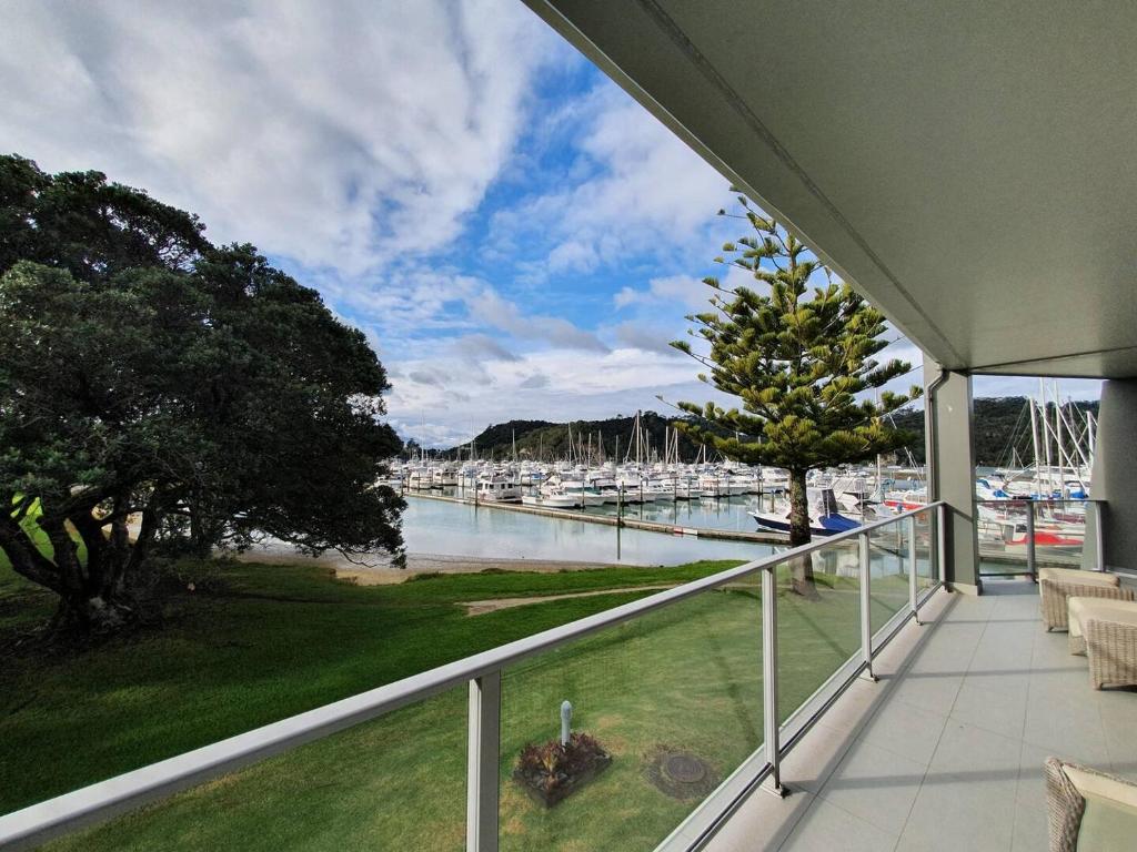 Marina Park Apartments Whitianga photo 2