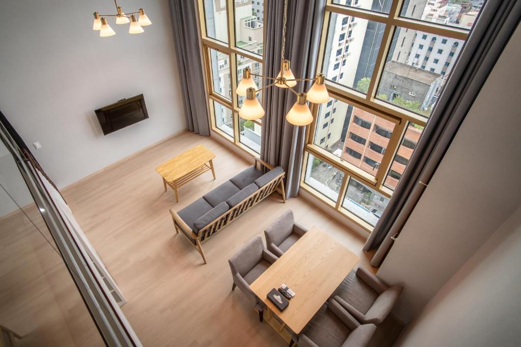 Jeju Central Park Residence photo 3