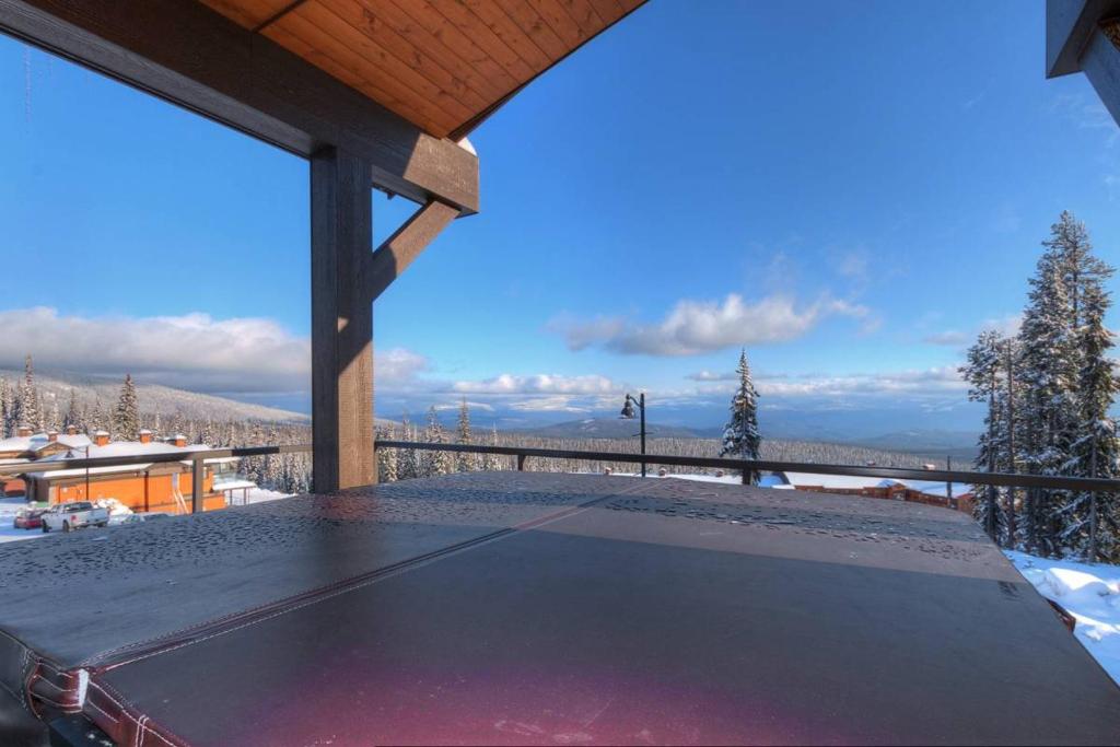 Feathertop 480 - Stunning High-End House with Amazing Views photo 4