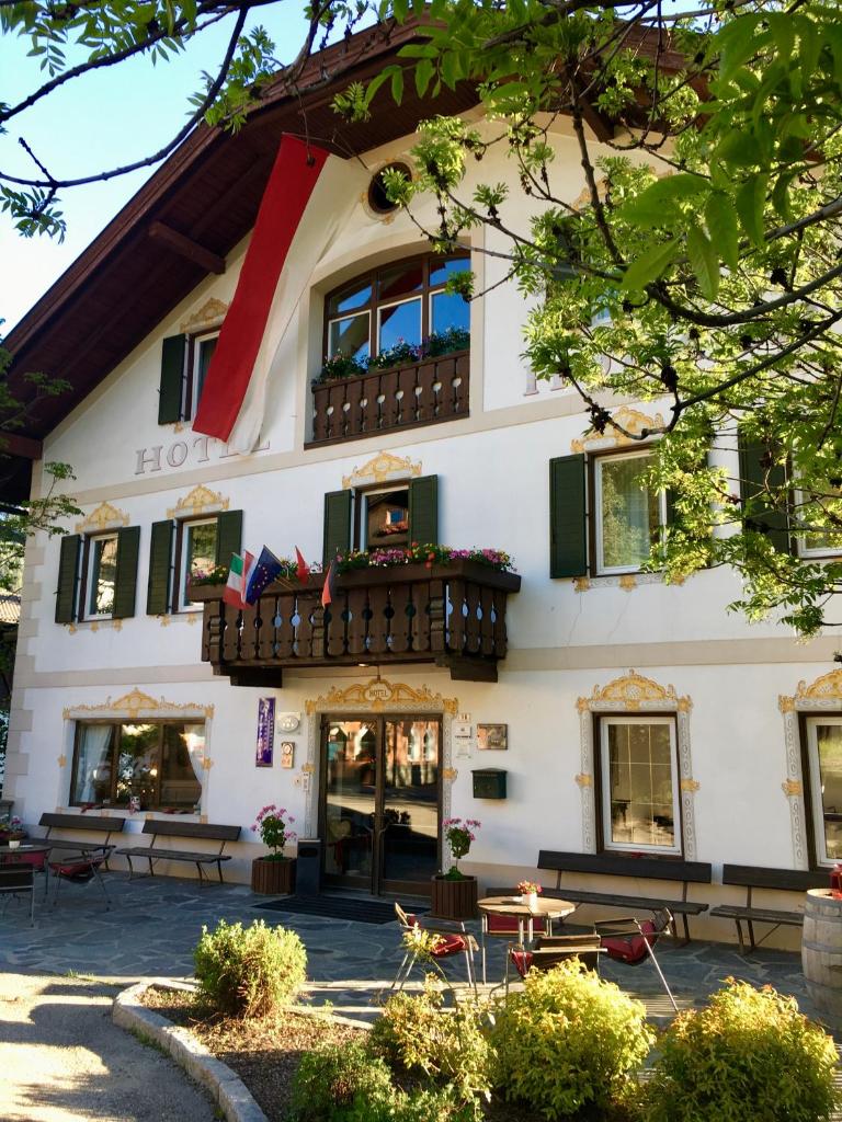 Hotel Holzer photo 3