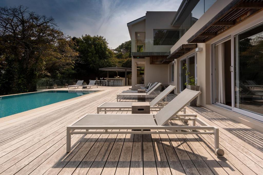 Number Eleven Self-Catering Villa photo 1