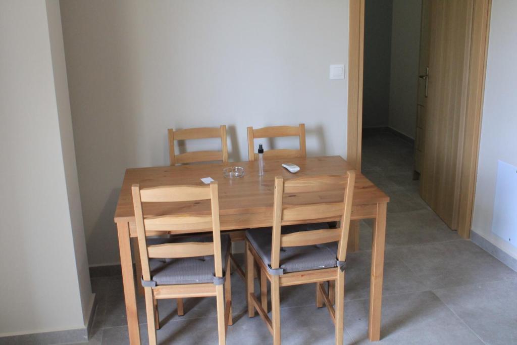 Chloe Apartments photo 4