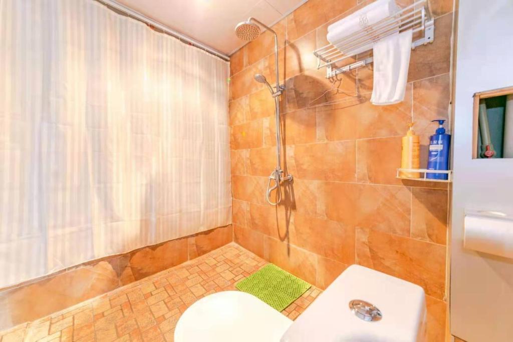 Двухместный (Номер с кроватью размера «queen-size»), Shangri-La Memory Inn