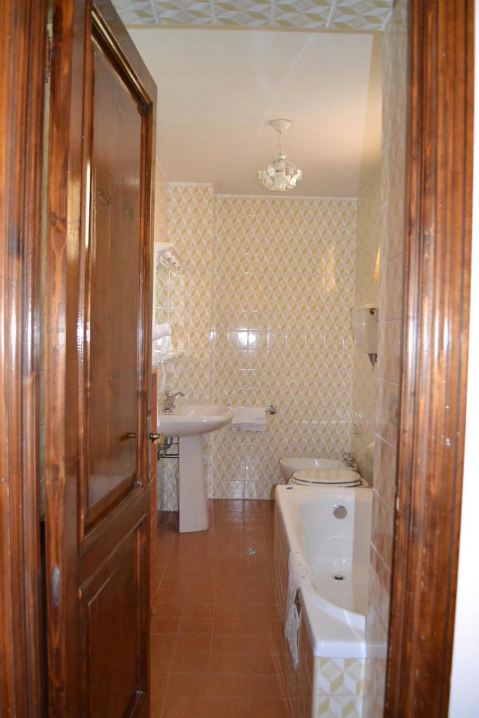 Hotel Roma photo 4