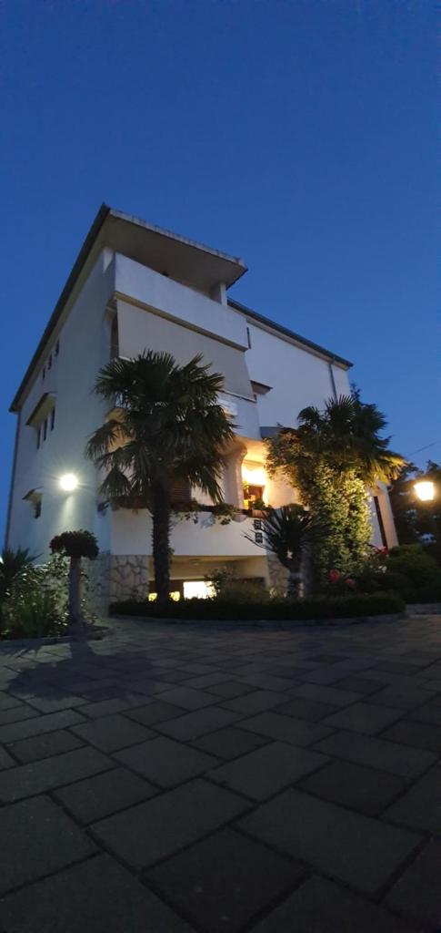 Apartments Sime photo 3