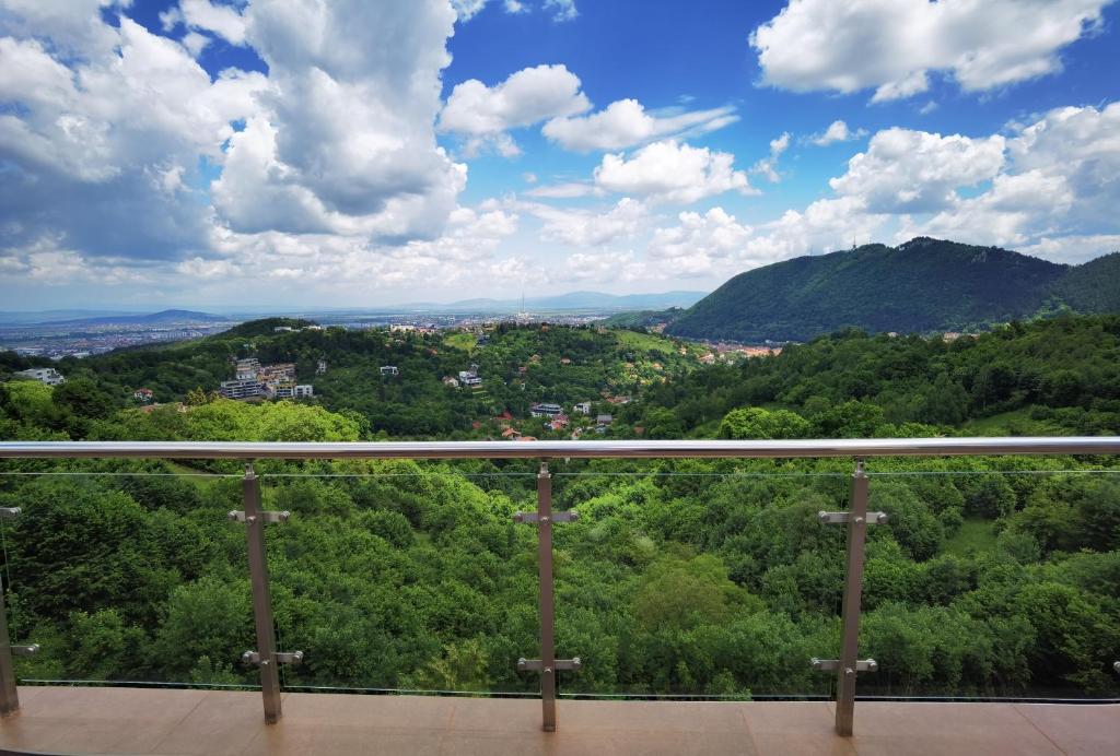 Coroni Seasons Apart with jacuzzi & panoramic view photo 4