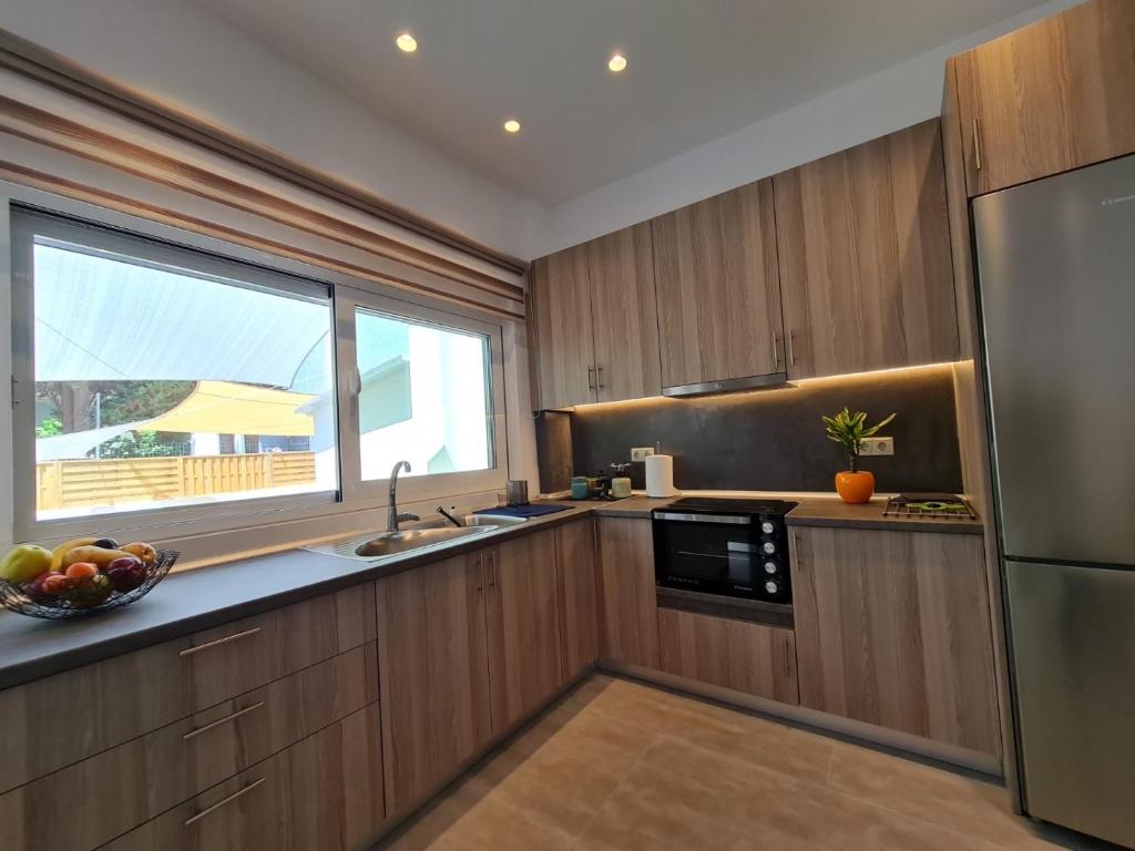 'Aegean Breeze' Lux & Cozy Apartment in Nea Makri photo 4