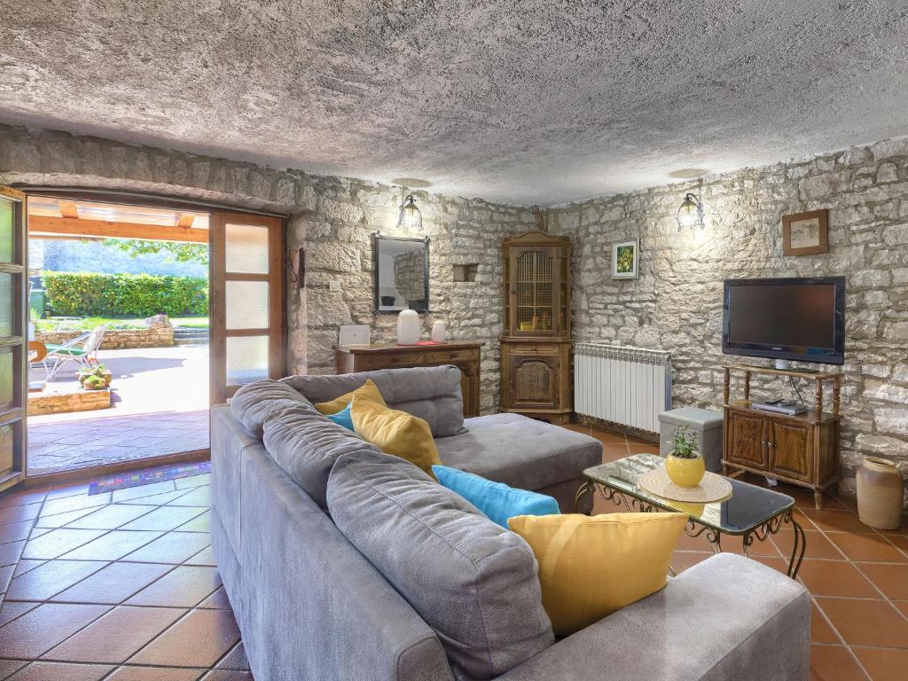 Holiday Home Toni by Interhome photo 2