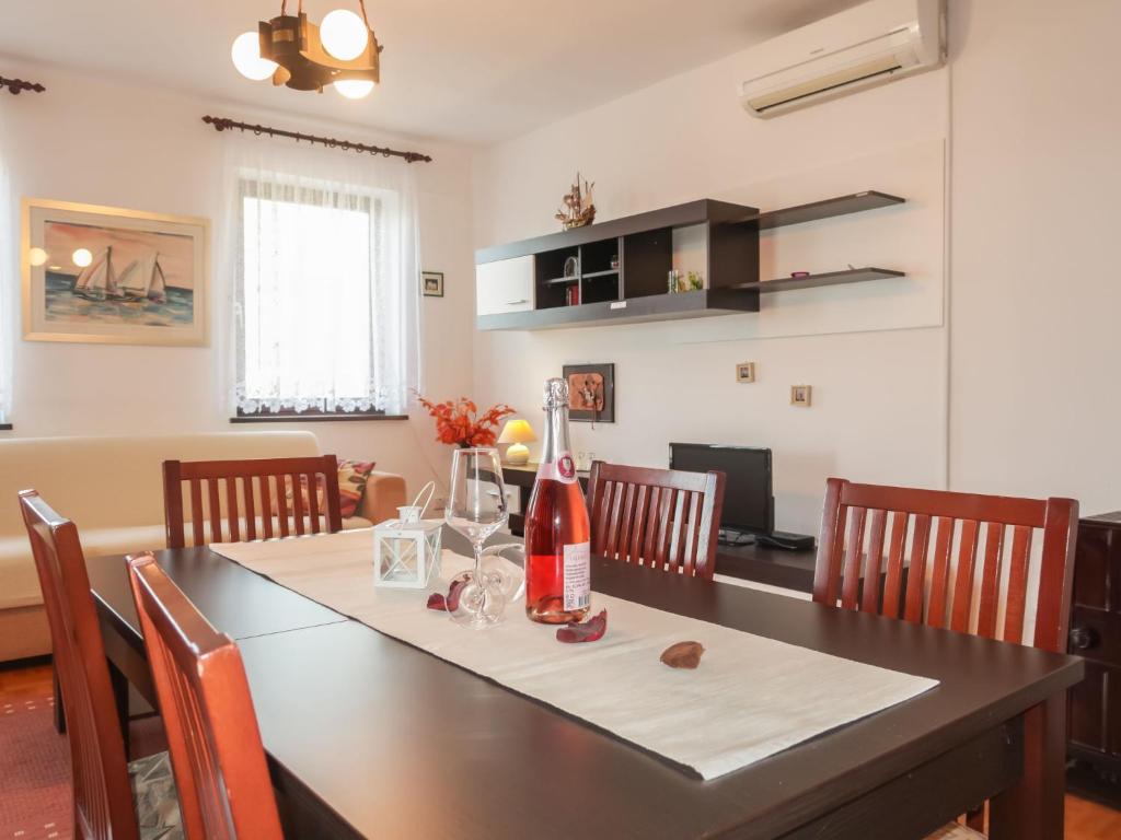 Apartment Tanja - SNJ210 by Interhome photo 3