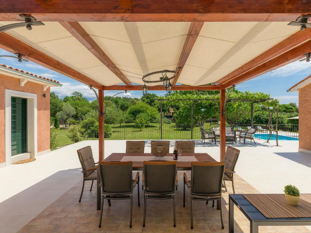 Holiday Home Villa Bernard by Interhome photo 3