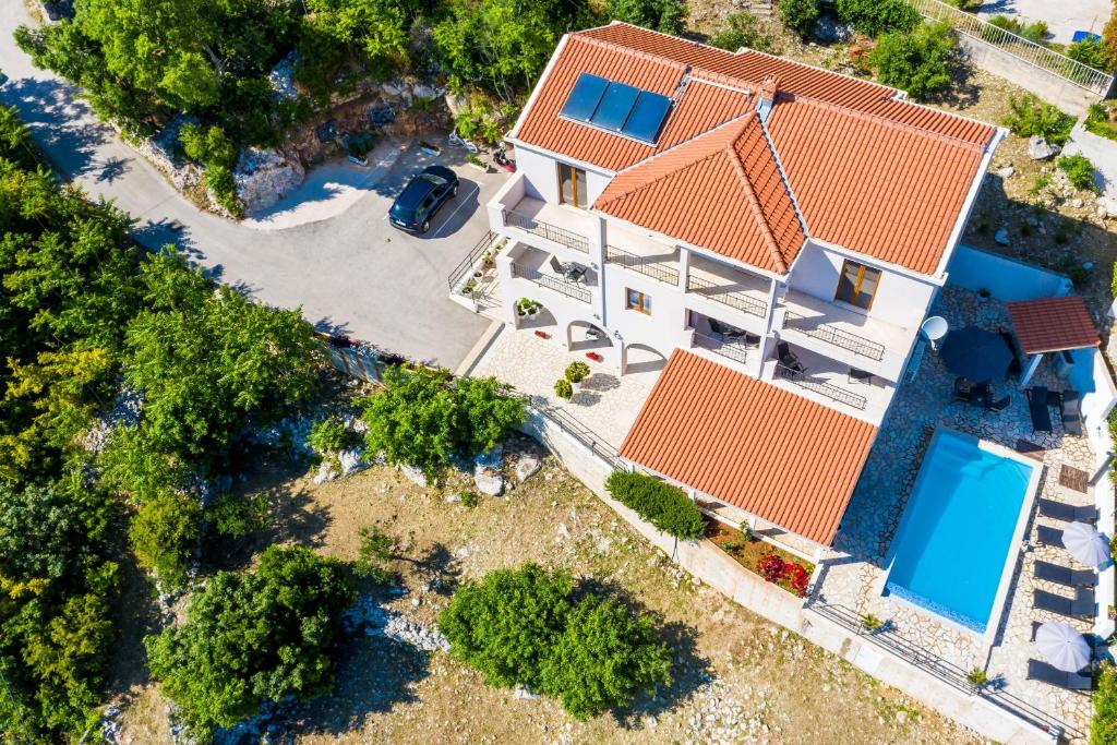 Apartments Villa Made 4U photo 3