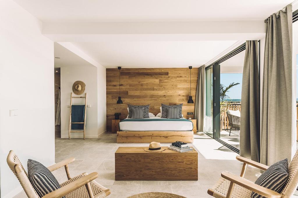 Las Gaviotas Suites Hotel & Spa photo 3