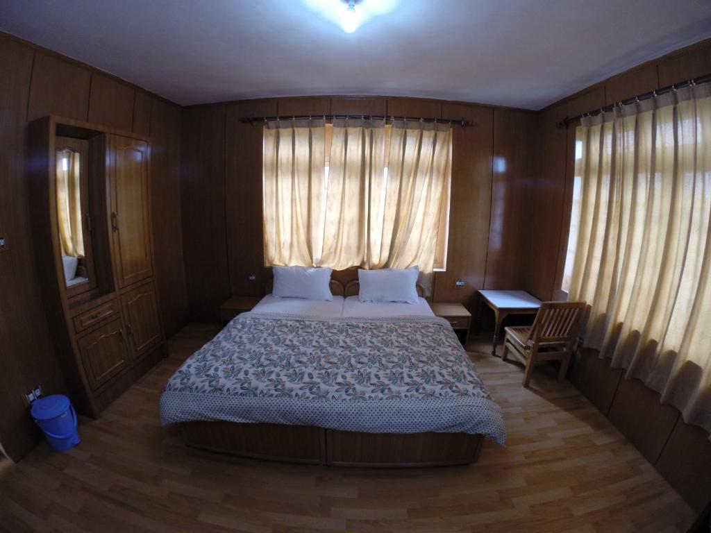 Двухместный (Двухместный номер Делюкс с 1 кроватью), Barath Hotel & Guest House