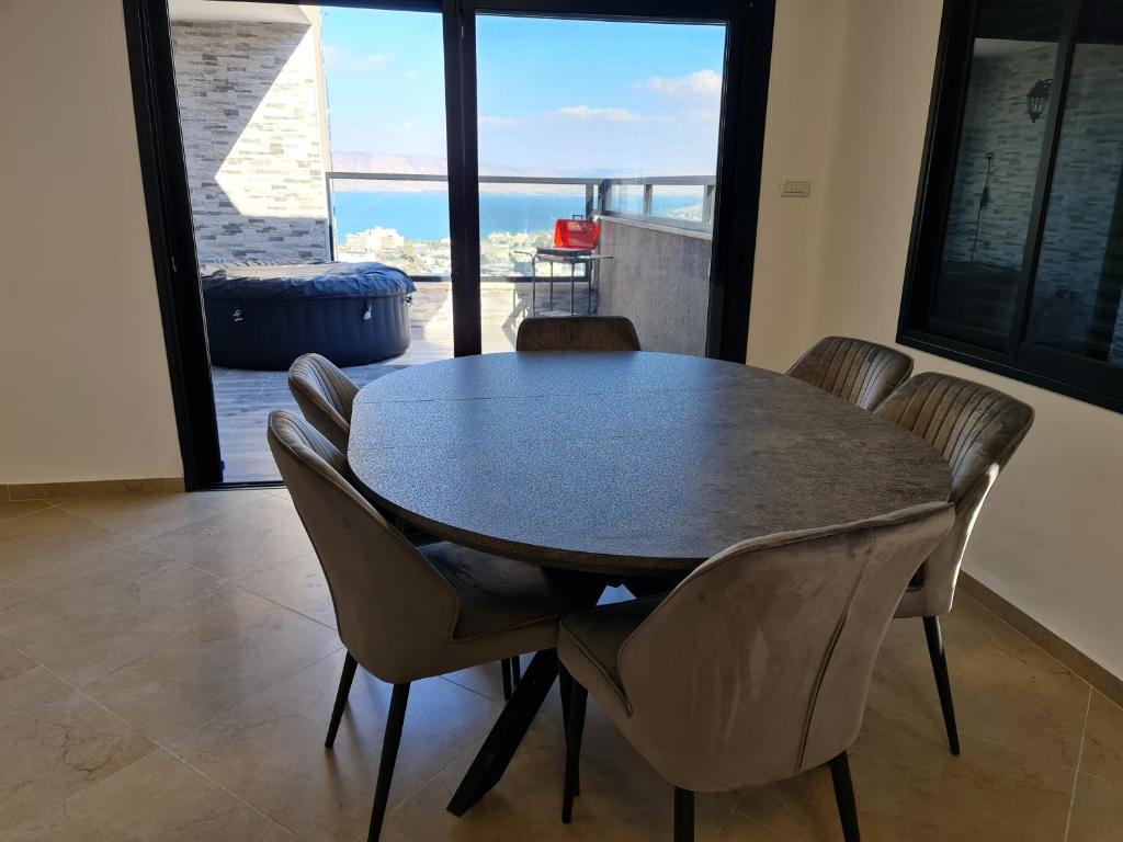 פנטהאוס 5 עם נוף מדהים לטבריה ולכנרת photo 3