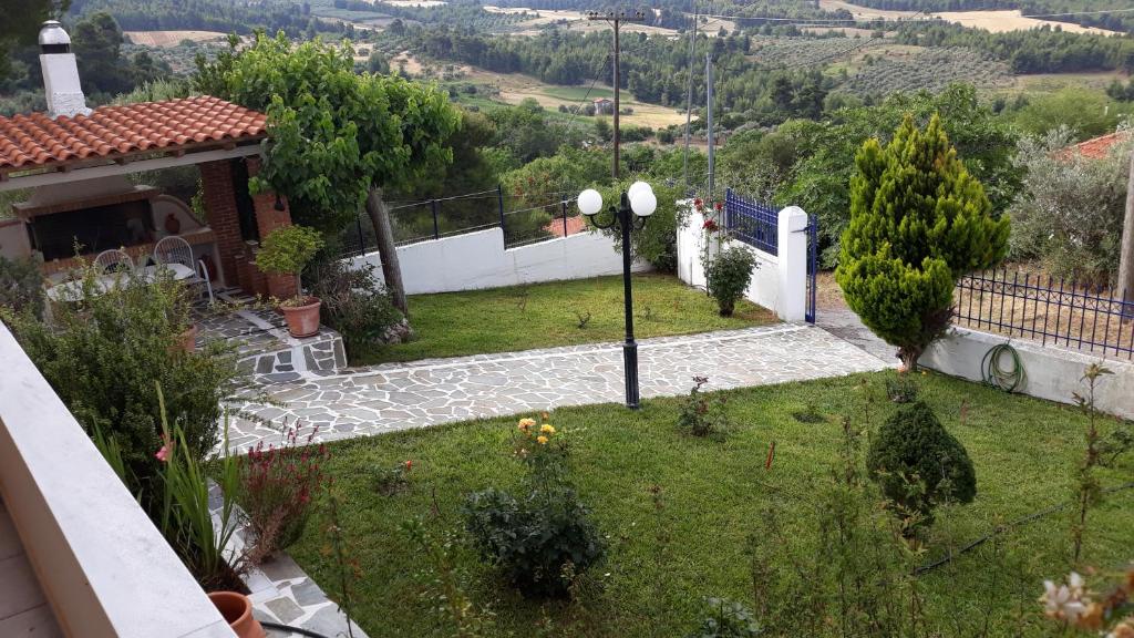 Σπίτι στο βουνό αλλά μια ανάσα από τη θάλασσα photo 3