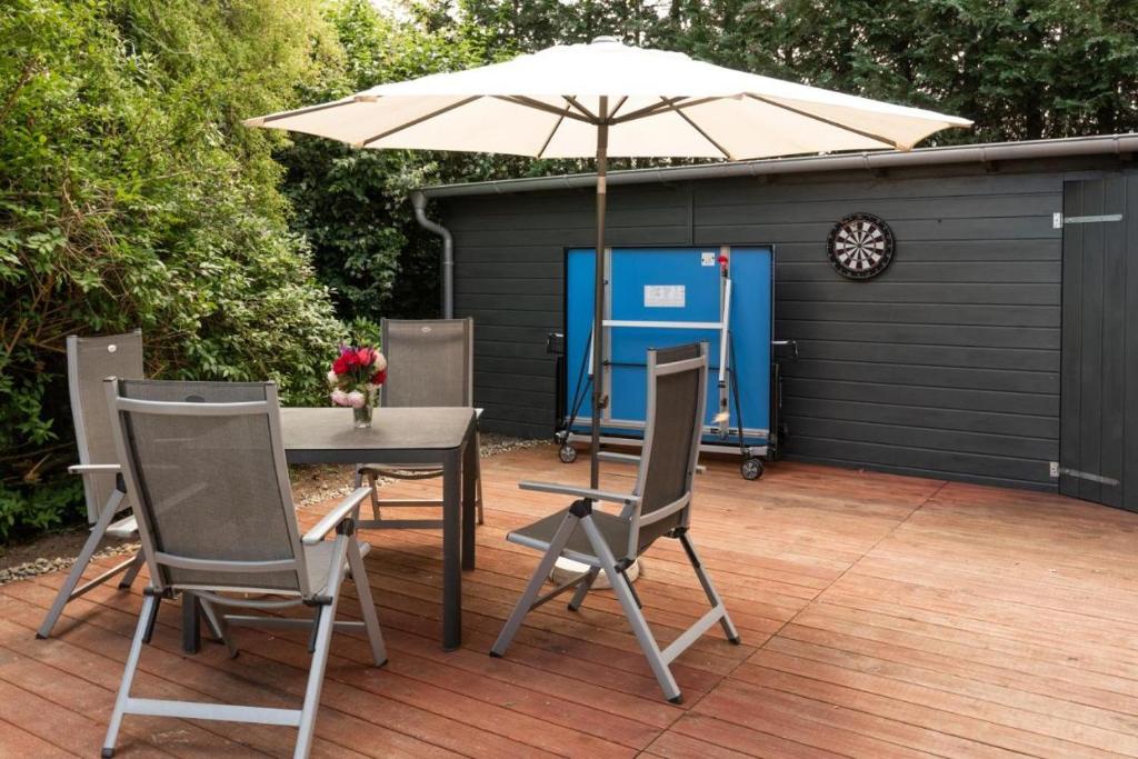 Ostsee Elmenhorst Sehr hochwertige Dreizimmer Ferienwohnung mit Gartenterrasse photo 2