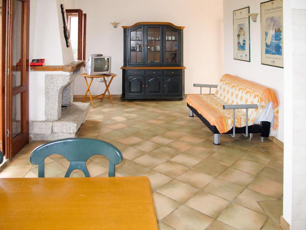 Apartment Borgo Le Logge - BUD113 by Interhome photo 1