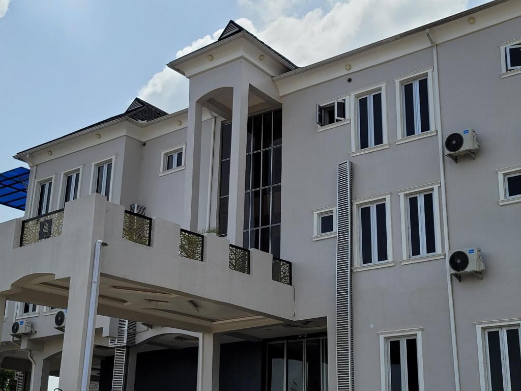 Camas Hotel & Suite Asero Abeokuta photo 3