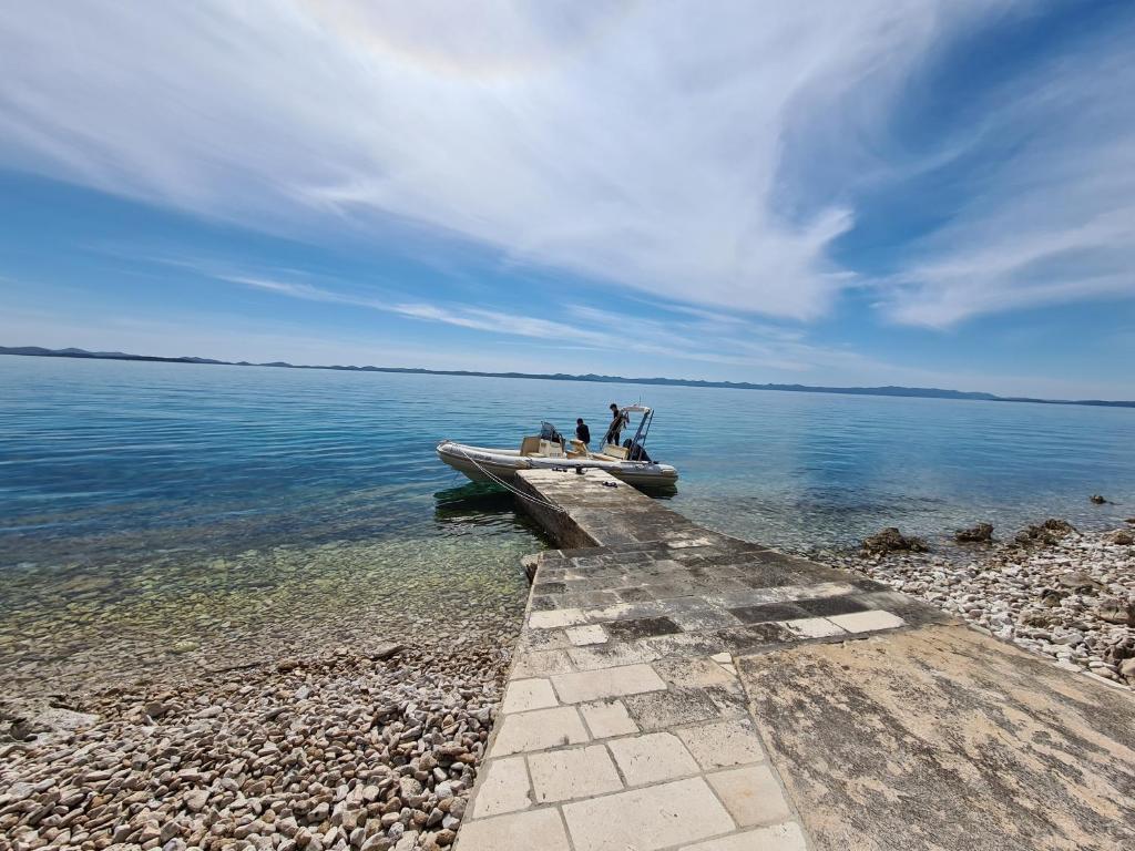 Orkula Hidden Paradise- Robinson Holiday House photo 1