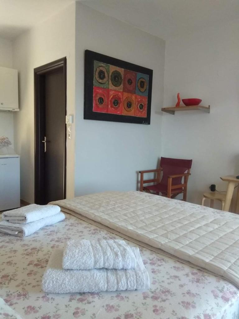 Elaia country living photo 2
