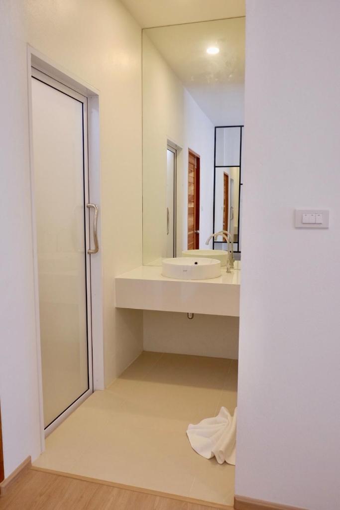 Busaba Bella Hotel Room Type - Large Double Room