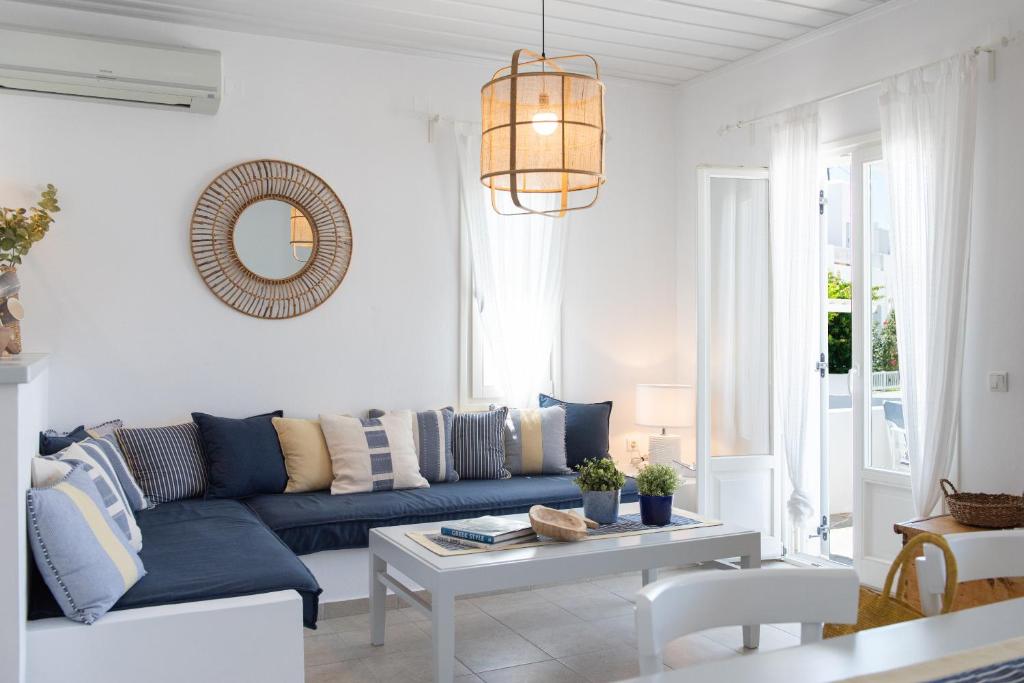 NEFELI'S GUESTHOUSE IN PLATYS GIALOS SIFNOS photo 1