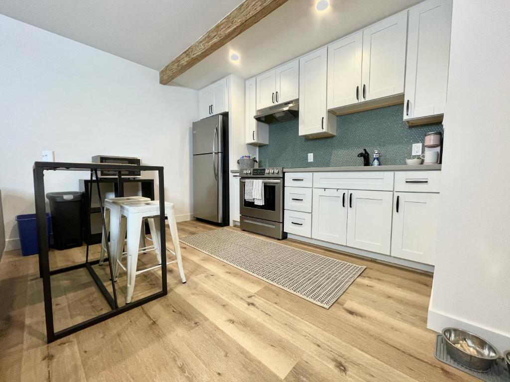 New, Bright, Lux North Oakland - Close To It All photo 2