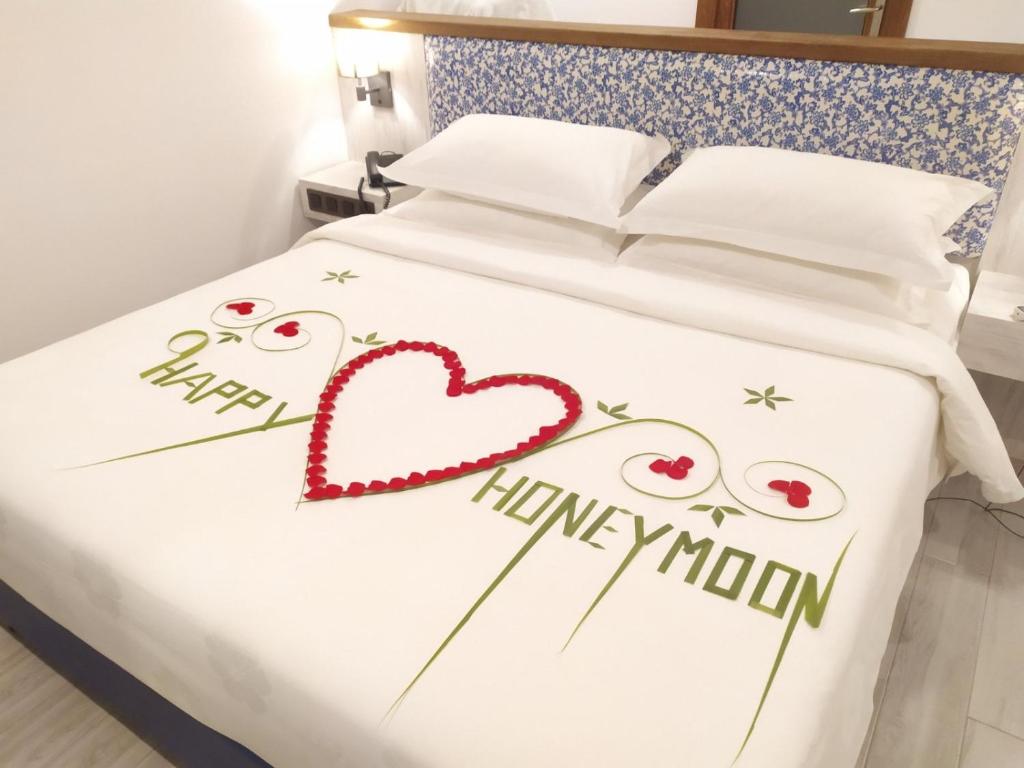 Двухместный (Двухместный номер Делюкс с 1 кроватью и балконом, вид на море), Kaani Grand Seaview