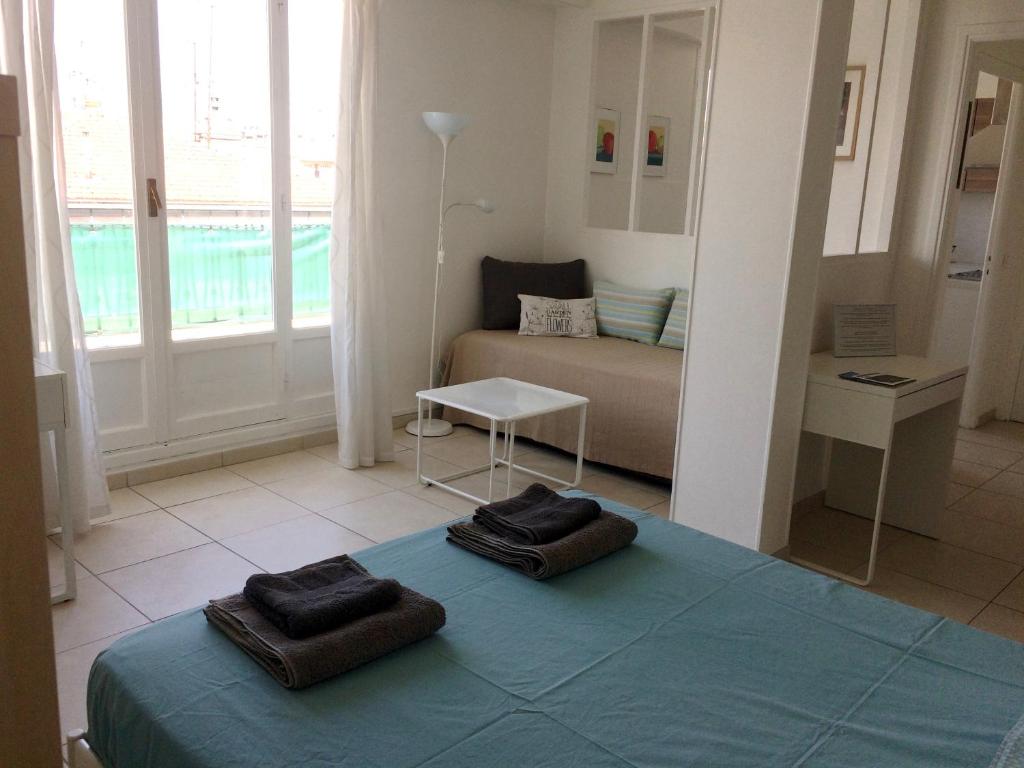 Appartement Terrasse Quartier Liberation photo 3