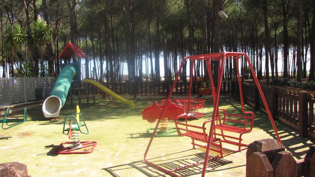 Happy Camp mobile homes in Camping Thurium Villaggio photo 2
