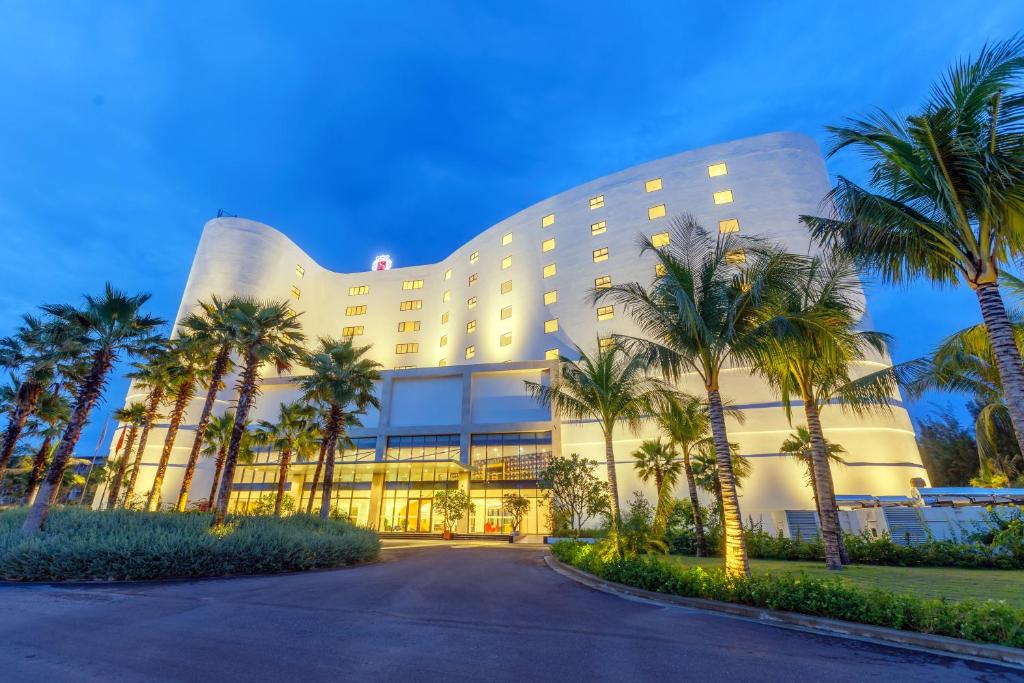 Selectum Noa Resort Cam Ranh photo 3