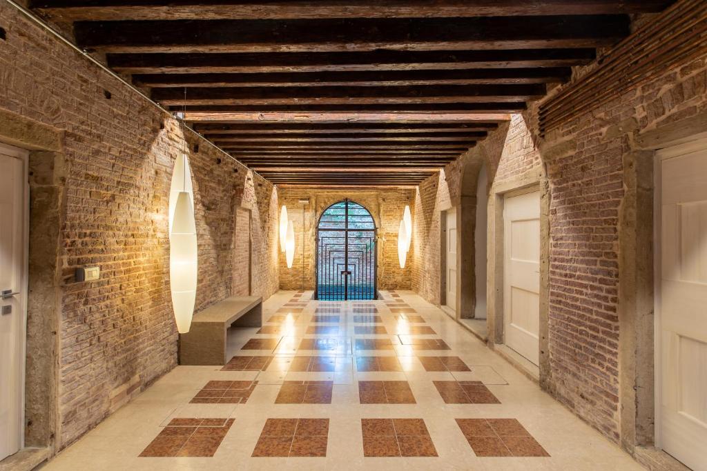 Palazzo Venere Apartments Room Type - Apartment with Canal View