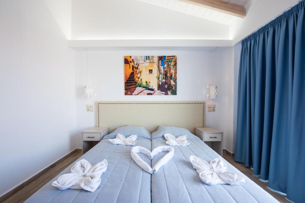 Angela Beach Hotel & Apts photo 4