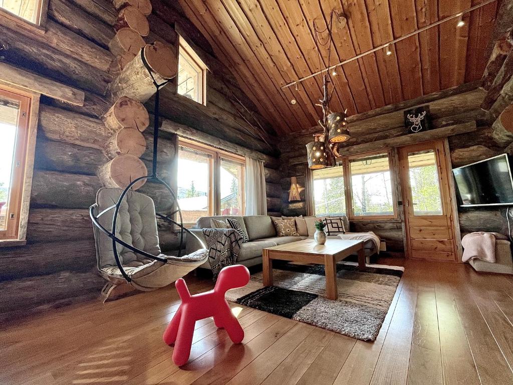 Ruka View at the Slopes Ski in, Family & Bike Park, National Park, hike trails - Lapland Villas photo 4