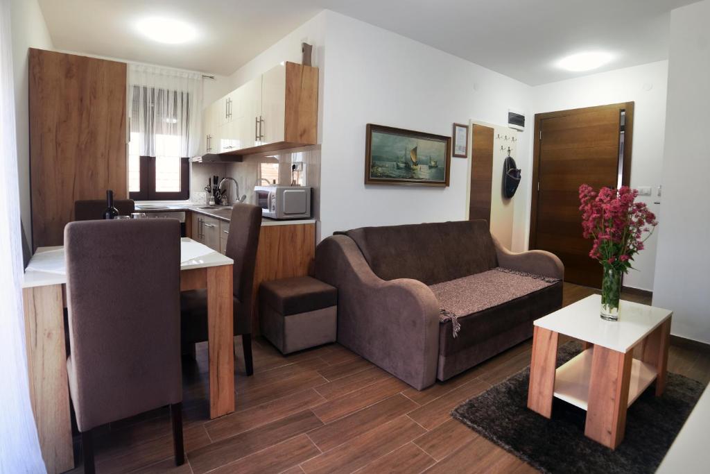 "Mini Hotel Vienna" Apartments photo 3