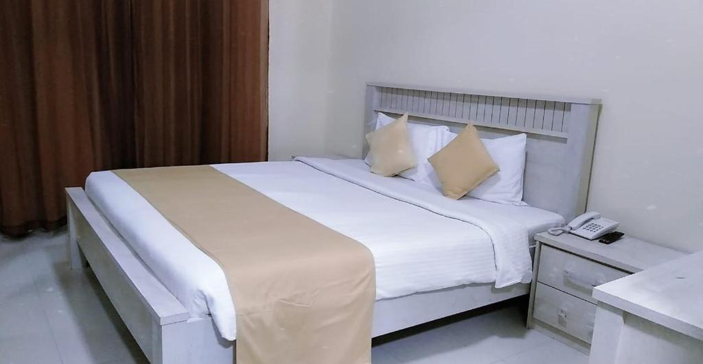 Студио (Стандартный номер-студия), Отель Al Khaleej Plaza Hotel Apartment-Baithans Group