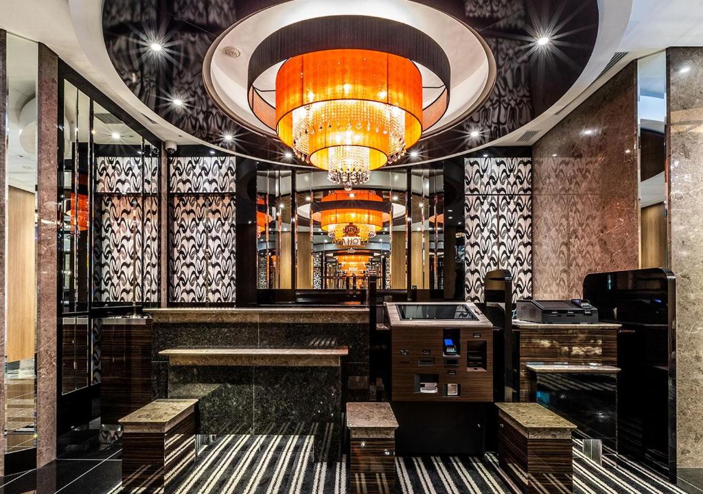APA Hotel Kobe Sannomiya Ekimae photo 3