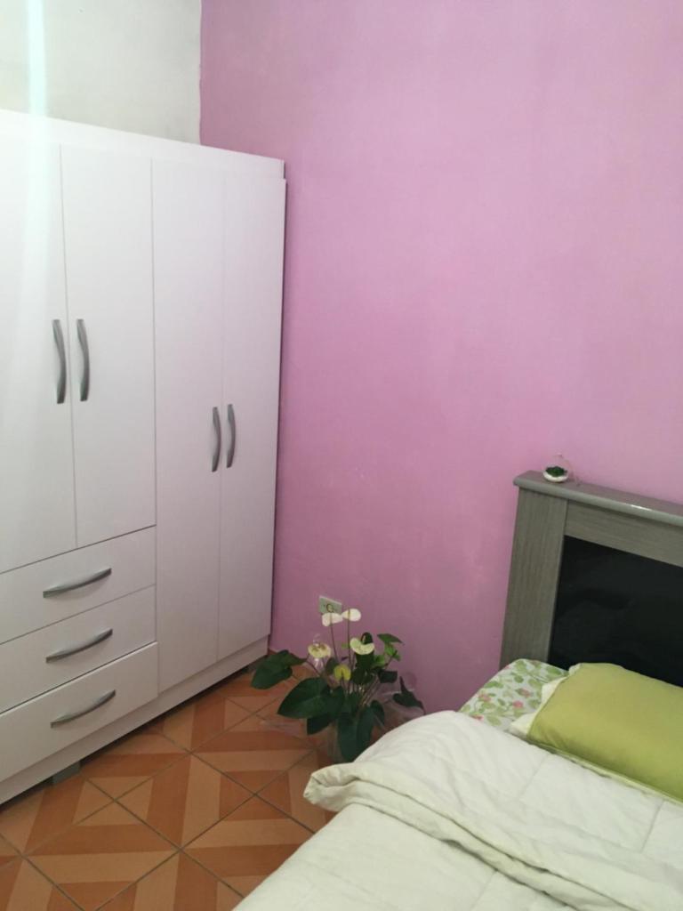 Quarto INDIVIDUAL Casa Super Aconchegante WIFI 350 MEGA photo 4