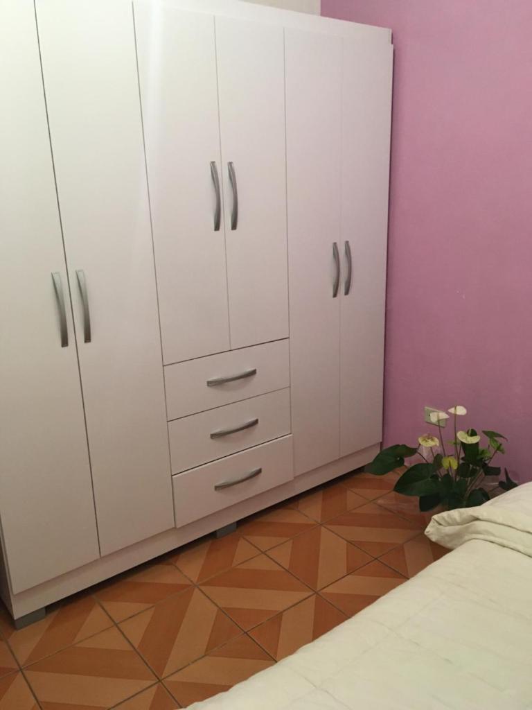 Quarto INDIVIDUAL Casa Super Aconchegante WIFI 350 MEGA photo 3
