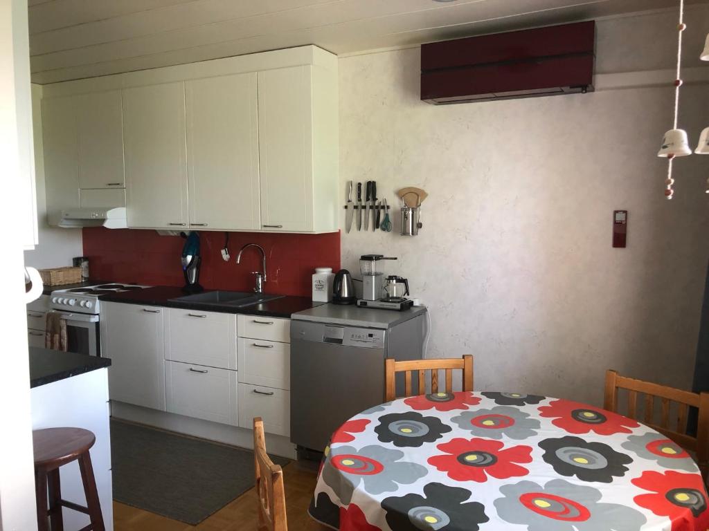 Apartment with aircondition and sauna photo 4