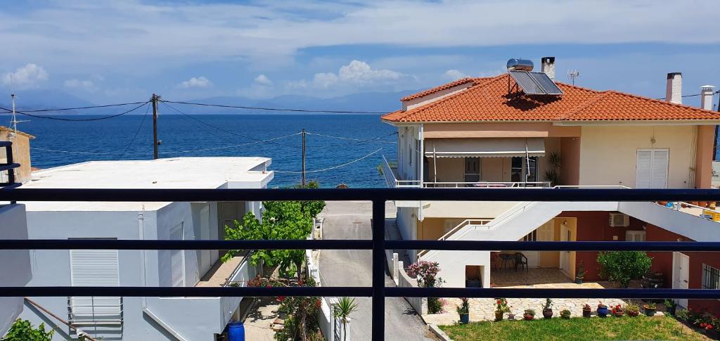 Lykoporia Beach Apartments photo 2